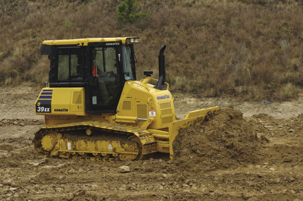 KOMATSU D39EX