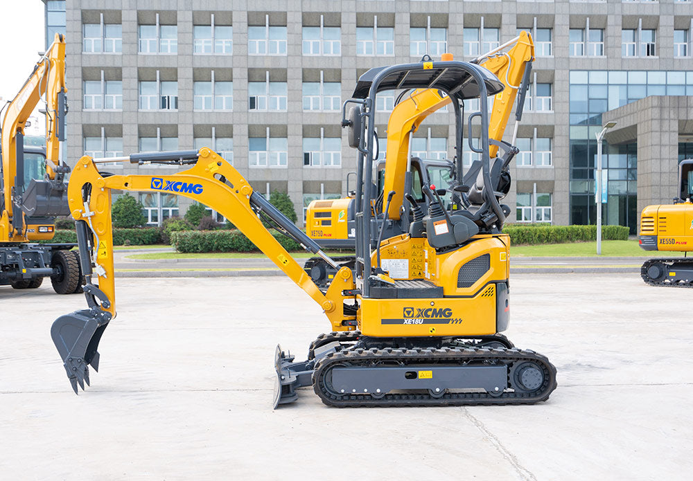 XCMG XE18U - 4K