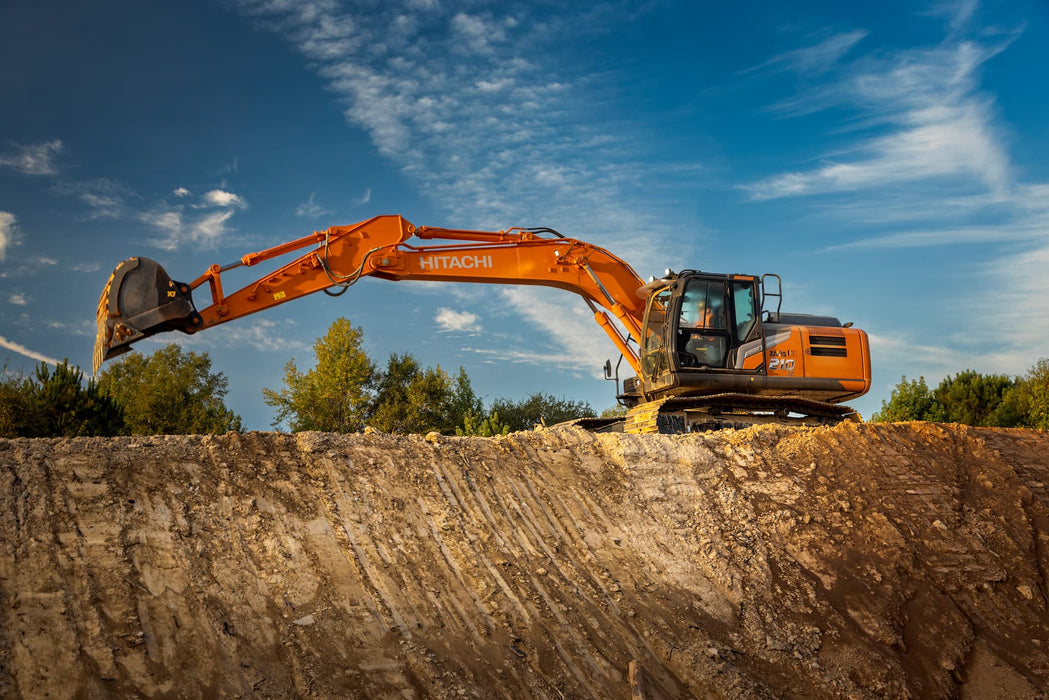 HITACHI ZX210 - 50K