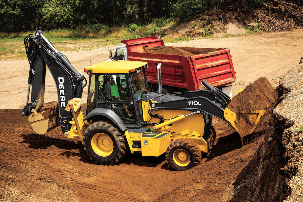 JOHN DEERE 710L